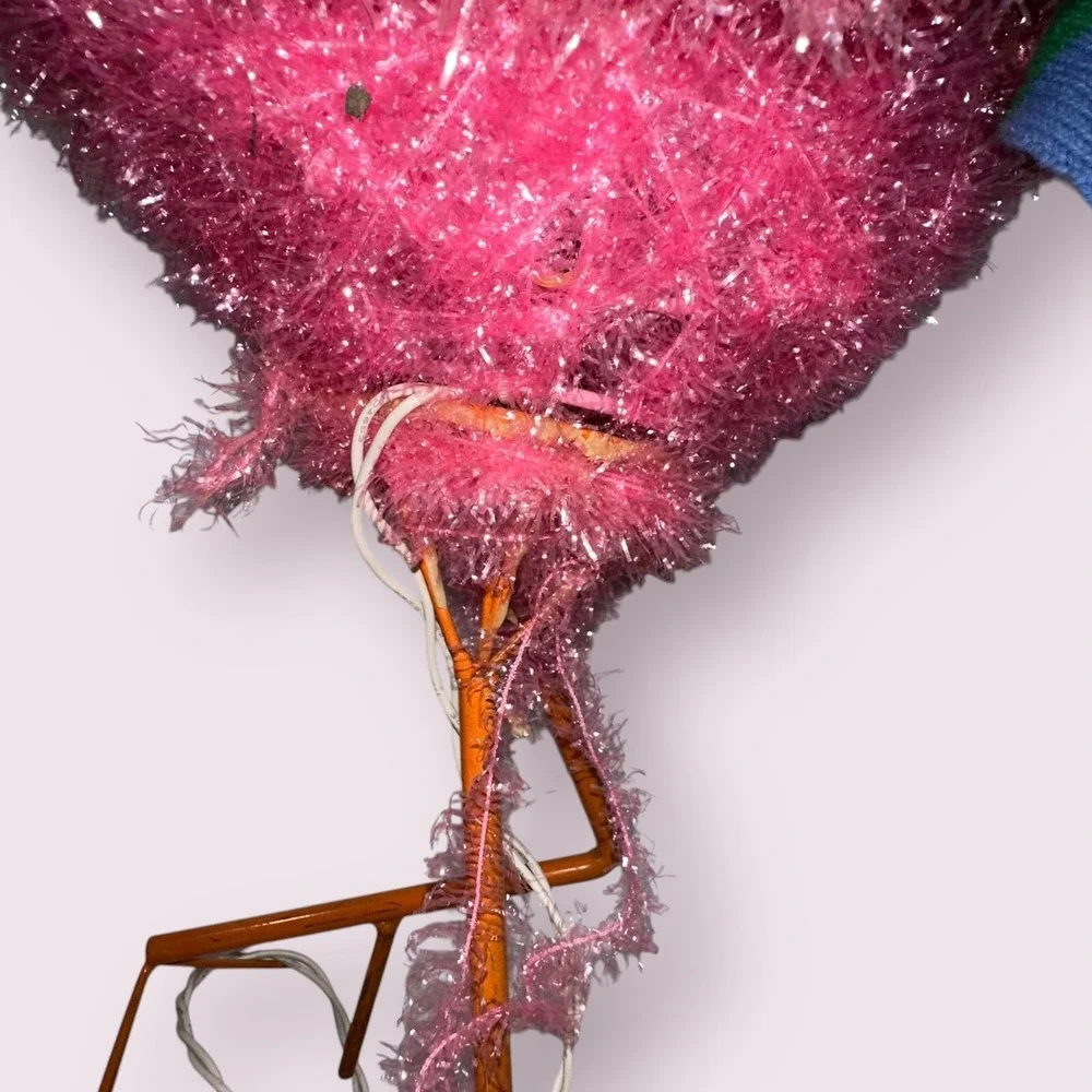HTF Wondershop Tinsel Christmas Flamingo Light-Up Yard Stake‎ Decoration - Read